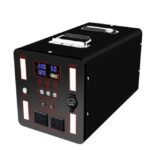 يو بي إس OKA — باور بانك منزلي للطوارئ (محطة طاقة متنقلة)
قدرة 2000 وات – 240 أمبير
موديل SW-2000