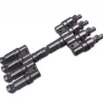 موصلات فرعة للطاقة الشمسية علي حرف T للتوصيل المتوازي بين الالواح رباعي الاتجاهات