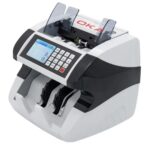 ماكينة عدّ وفرز العملات OKA
لعدّ وفرز العملات المختلفة وكشف التزوير
(الدولار – اليورو – اليوان الصيني – الليرة التركية)
مع إمكانية إضافة أي عملة أخرى حسب احتياجك
موديل OKA-MIX105