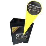 ⁦خزنة أموال إلكترونية مصفحة من OKA
مقاومة للحريق والسرقة
مزودة بقفل كومبيونيشن (Combination Lock)
الوزن: 58 كجم
موديل OKA-MC52⁩ - الصورة ⁦4⁩