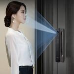 ⁦قفل الكالون الذكي من BOSCH
مناسب لجميع أنواع الأبواب
يعمل ببصمة الإصبع وكلمة المرور والمفتاح والشفرة
ويمكن التحكم فيه من خلال الموبايل
موديل FU8⁩ - الصورة ⁦6⁩