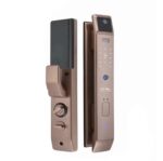 قفل الكالون الذكي مناسب لجميع أنواع الأبواب
يدعم بصمة الإصبع – كلمة المرور – المفتاح – فتح الوجه – وكارت الشفرة
ويمكن التحكم فيه بالكامل من خلال الموبايل
لون ذهبي