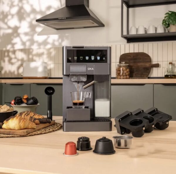 ⁦ماكينة قهوة بالكبسولات والبن المطحون من OKA
لصناعة الإسبريسو والكابتشينو واللاتيه
موديل OKA C100⁩ - الصورة ⁦20⁩