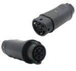 اوكا محول شحن سيارات كهربائية من بروتوكول Type 1 الامريكي و الياباني إلى Type 2 الاوروبي / موديل ( T1-T2 )