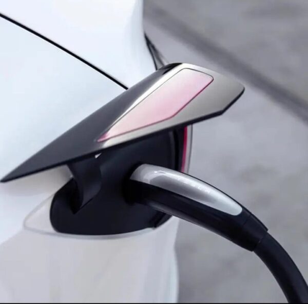 ⁦شاحن سيارة كهربائي محمول متوافق مع سيارات Tesla التي تشحن بالكهرباء 7 كيلو واط – 32 امبير 250 فولت / موديل D16A1⁩ - الصورة ⁦4⁩