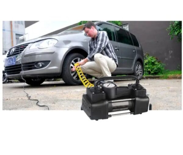 ⁦منفاخ هواء 2 سلندر – لاطارات السيارات والدراجات والكرات و الاطواق العائمة يعمل علي ولاعة السيارة أو البطارية – VX01⁩ - الصورة ⁦4⁩