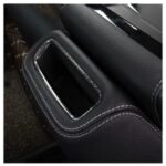 أطار خارجي لفتحة الكونسولا لمرسيدس New E Class 2016-2019 / لون كاربون