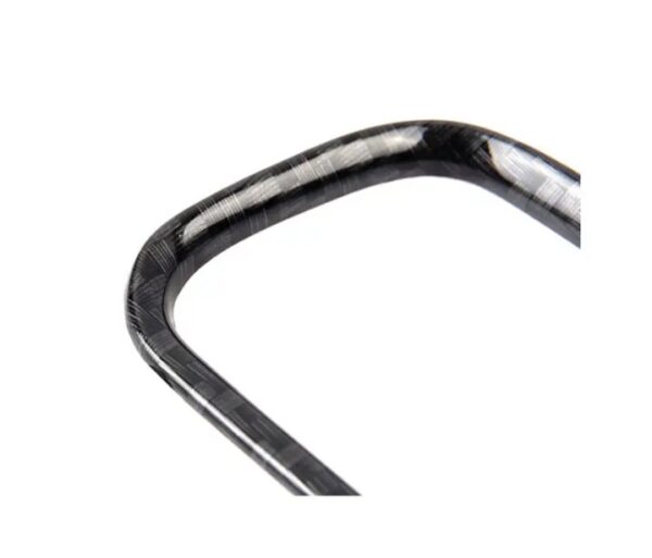 ⁦أطار خارجي لفتحة الكونسولا لمرسيدس New E Class 2016-2019 / لون كاربون⁩ - الصورة ⁦5⁩