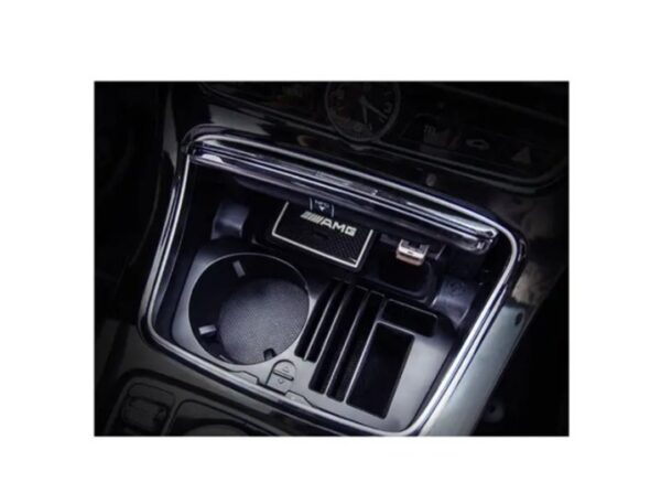 ⁦حامل اكواب مياه وبطاقات وموبايل ومحافظ لمرسيدس New E Class 2016-2019⁩ - الصورة ⁦6⁩