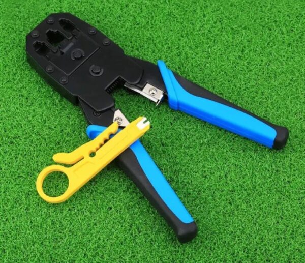 ⁦أداة تجعيد كابل مع قاطع أسلاك مدمج بها – 3 في واحد – 8P8C – RJ45 – 6P6C – RJ12 – RJ11 – 6P4C – 4P4C – 4P2C / موديل HT-315⁩ - الصورة ⁦4⁩